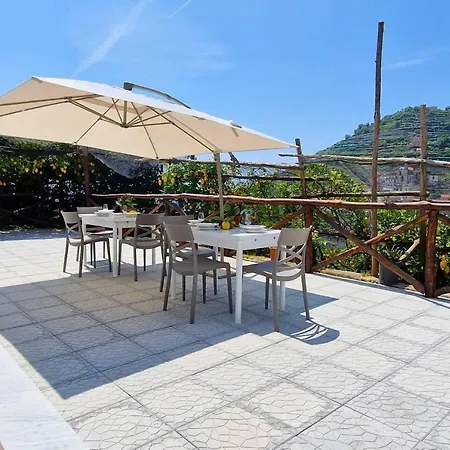 Villa In Lemon Grove With Sea Views & Sea Breeze *