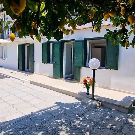In Lemon Grove With Sea Views & Sea Breeze Minori