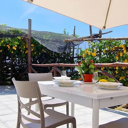 Villa In Lemon Grove With Sea Views & Sea Breeze