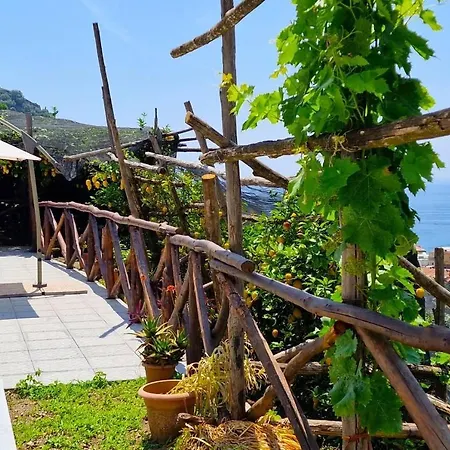 In Lemon Grove With Sea Views & Sea Breeze Villa Minori